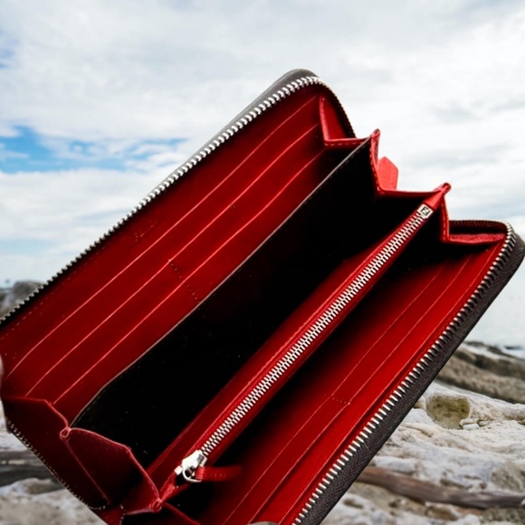 Fendi Monster RARE Studded Long Wallet w/COA in Fendi Box FULL INCLUSION - Picture 4 of 6